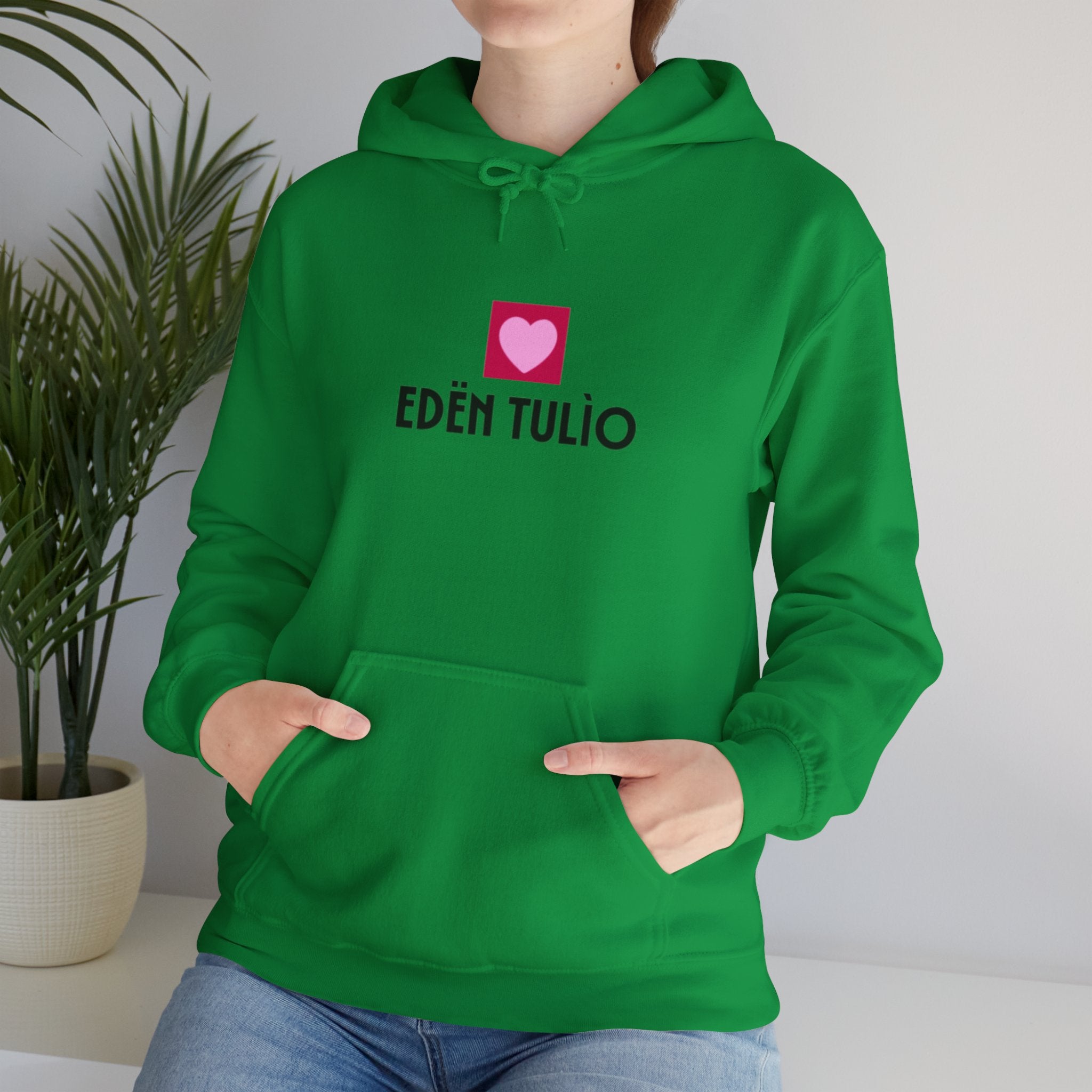 Sweat-shirt Doux à Capuche love - Confort et Style, Personnalisable avec Broderie, 50 % Coton