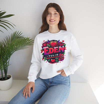 sweat-shirt ras du cou Gildan,LOVE, Eden Tulio  fabriqué en mélange épais de coton et polyester.