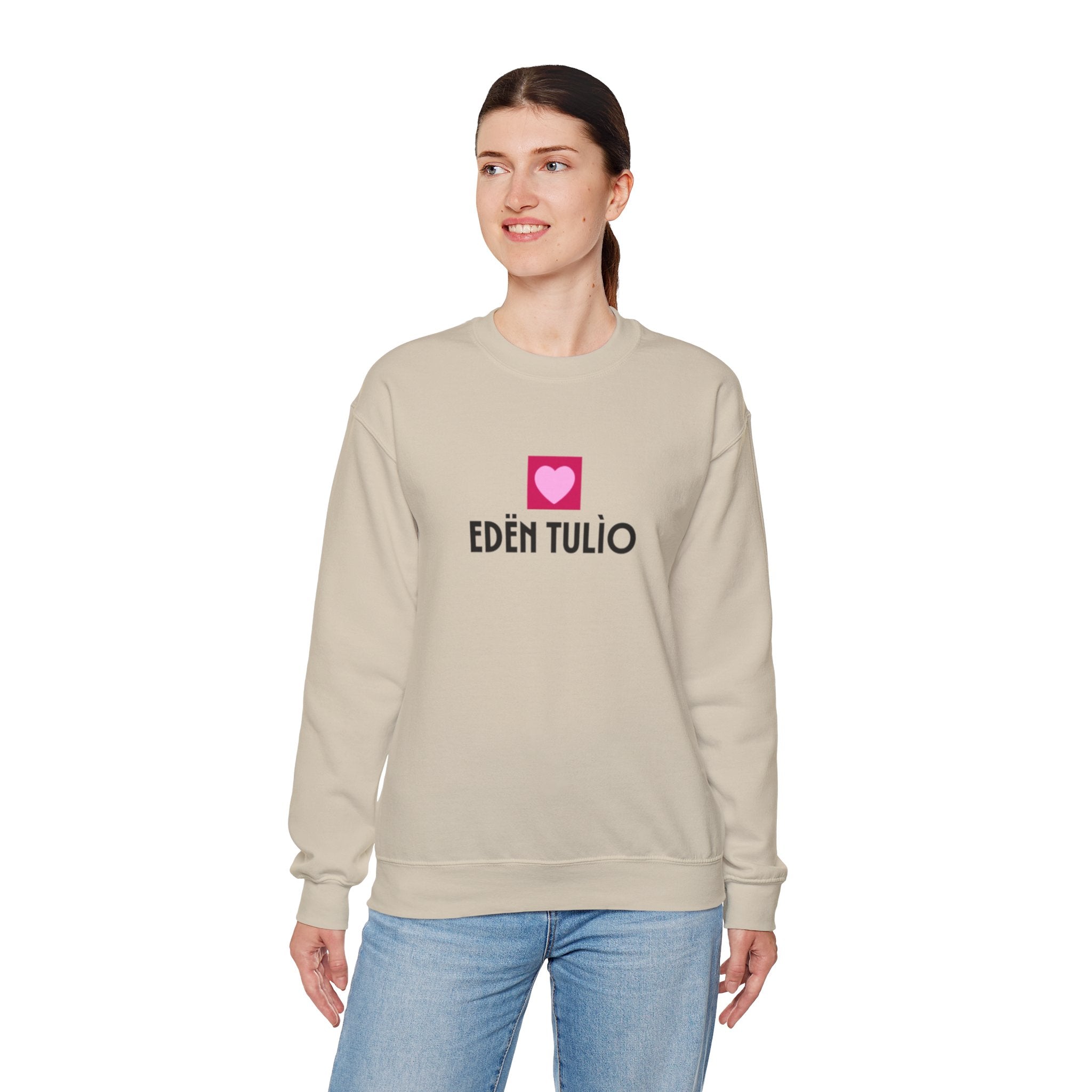 Sweat-shirt love Ras du Cou Unisexe en Mélange Épais  50 % coton et 50 % polyester confort, style et durabilité.