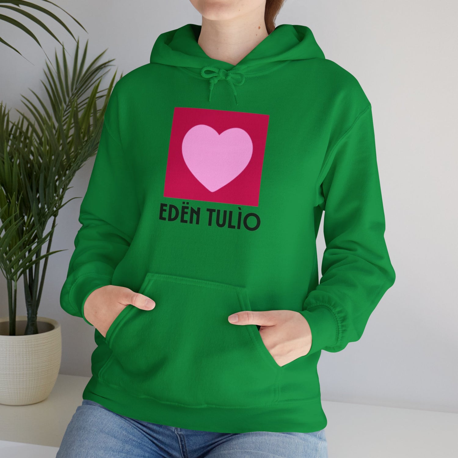 Sweat-shirt à Capuche Confortable - 50 % Coton Éthique, Disponible en Plusieurs Couleurs et Personnalisable